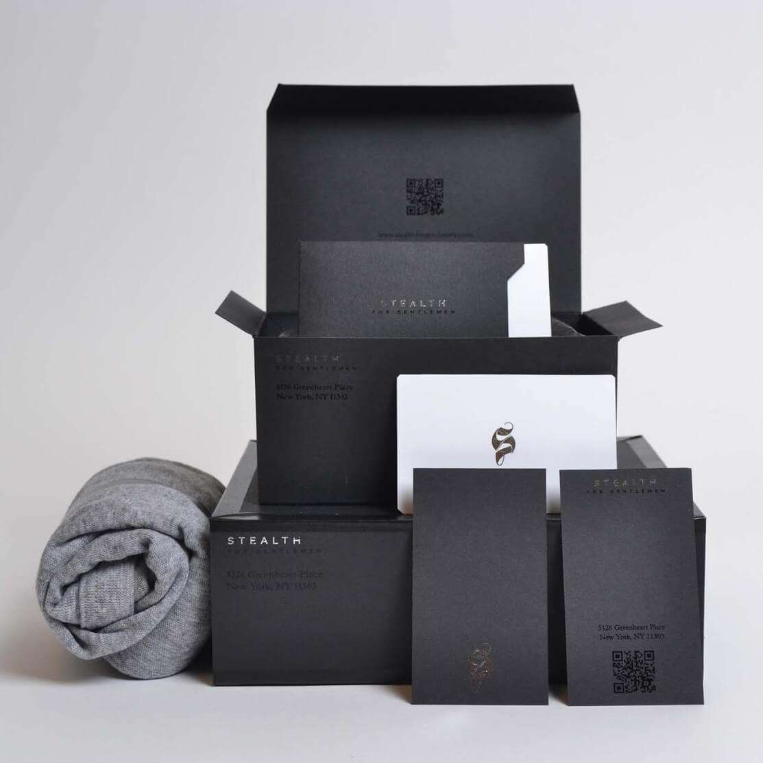 Matte Black Mailer Boxes Matte black mailer box for e-commerce shipping